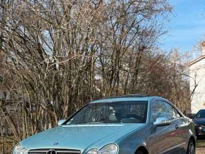 Mercedes CLK320