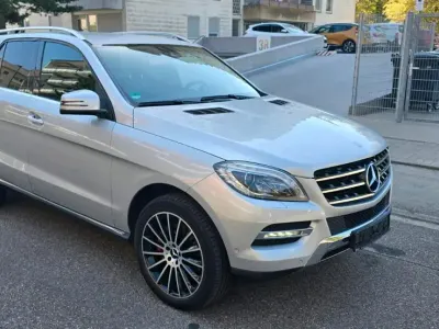 Gebraucht Mercedes ML350 306 PS (225 kW) 2014 Grau SUV