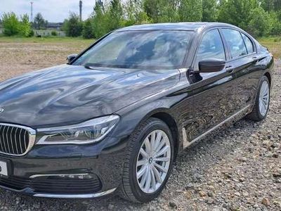BMW 730