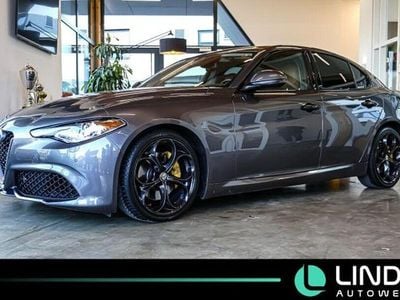 Gebraucht Alfa Romeo Giulia Ti 280 PS (205 kW) 2019 Grau Limousine