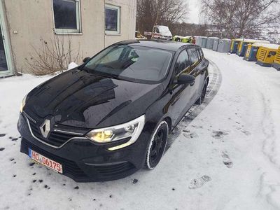 Schwarz Gebraucht 2017 Renault Mégane GrandTour Life Kombi | 4.990 € (Fairer Preis)