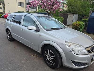 Gebraucht Opel Astra Edition 116 PS (85 kW) 2008 Grau Kombi
