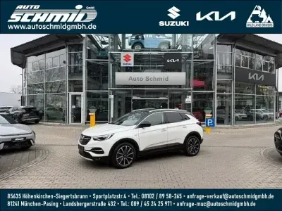 Second-hand Opel Grandland X Ultimate 131 CP (96 kW) 2021 Alb SUV