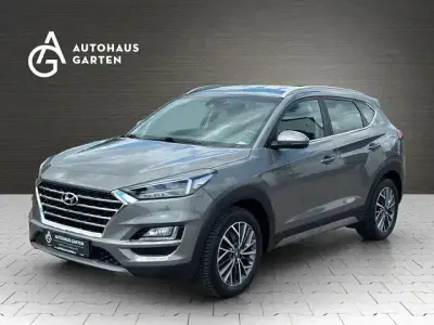 Gebraucht Hyundai Tucson Style 177 PS (130 kW) 2018 Grau SUV