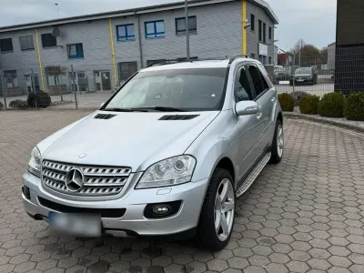 Begagnad Mercedes ML280 190 HK (139 kW) 2006 Grå SUV