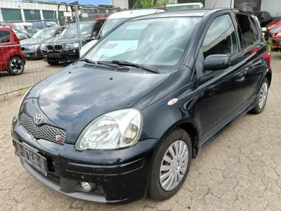 Gebraucht Toyota Yaris 105 PS (77 kW) 2005 Schwarz Kleinwagen