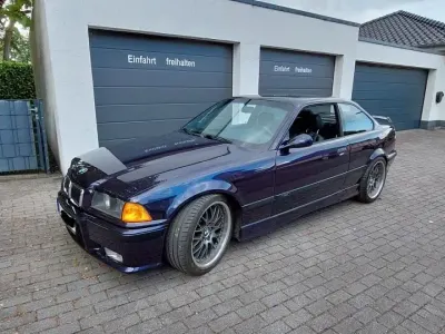 Gebraucht BMW M3 321 PS (236 kW) 1995 Violet Coupé