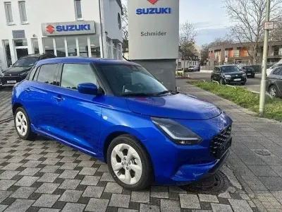 Gebraucht Suzuki Swift Comfort 82 PS (60 kW) 2025 Blau Kleinwagen