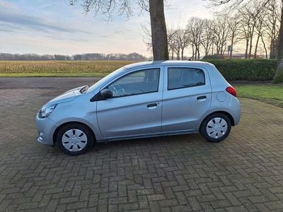 Silber Gebraucht 2016 Mitsubishi Space Star Kleinwagen | 3.400 € (Fairer Preis)
