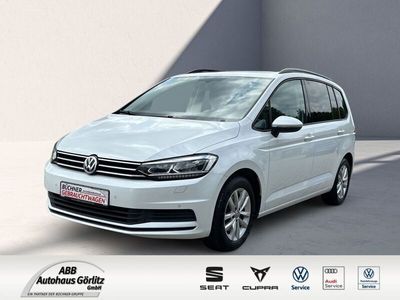 Gebraucht 2016 VW Touran Comfortline Van / Kleinbus | 15.590 € (Teuer)