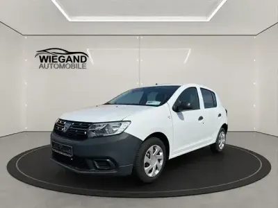 Gebraucht Dacia Sandero Acces 73 PS (53 kW) 2020 Weiß Limousine