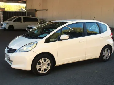 Usata Honda Jazz 99 CV (72 kW) 2013 Bianco Utilitaria