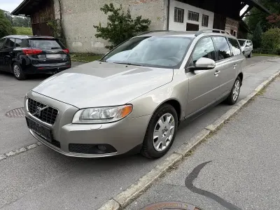 Gebraucht Volvo V70 185 PS (136 kW) 2008 Grau Kombi
