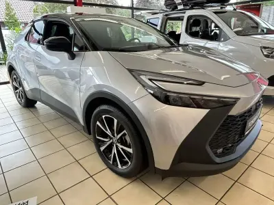 Gebraucht Toyota C-HR Team 140 PS (102 kW) 2025 Silber SUV