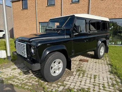 Gebraucht Land Rover Defender 180 PS (132 kW) 2008 Schwarz Pickup