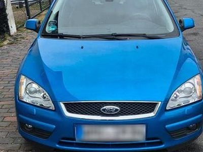Gebraucht Ford Focus 116 PS (85 kW) 2006 Blau Limousine