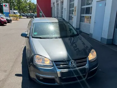 Gebraucht VW Golf VI 102 PS (75 kW) 2008 Grau Kleinwagen