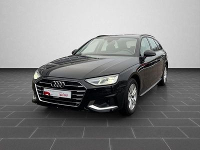 Brillantschwarz Gebraucht 2022 Audi A4 Advanced Plus Kombi | 25.990 € (Fairer Preis)