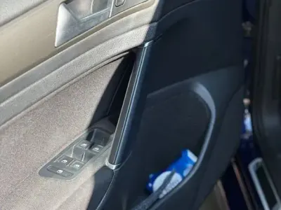 Gebraucht VW Golf VII IQ Drive 116 PS (85 kW) 2019 Blau Limousine