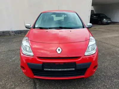 Gebraucht Renault Clio Collection 75 PS (55 kW) 2014 Rot Kleinwagen