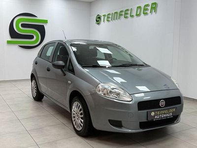 Gebraucht Fiat Grande Punto 69 PS (50 kW) 2012 Grau Kleinwagen