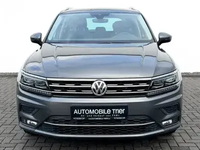 Używany VW Tiguan Highline 220 KM (161 kW) 2018 Szary SUV