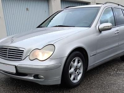 Mercedes C200