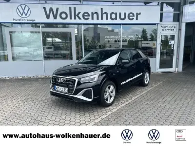 Gebraucht Audi Q2 S-Line 150 PS (110 kW) 2025 Schwarz SUV
