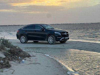 Schwarz Gebraucht 2017 Mercedes GLE350 SUV | 34.000 €