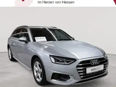 Usado Audi A4 Sport 204 HP (150 kW) 2024 Prateado Carrinha