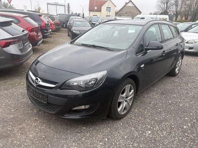 Gebraucht Opel Astra Energy 140 PS (102 kW) 2014 Schwarz Kombi