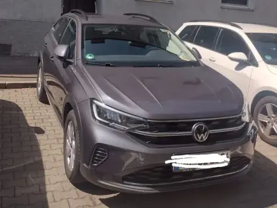 Gebraucht VW Taigo Life 95 PS (69 kW) 2023 Grau SUV