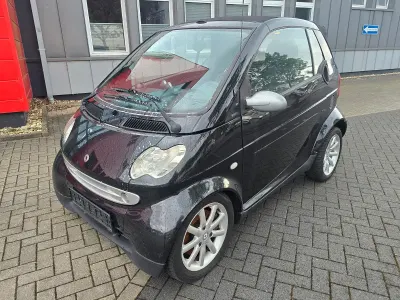 Gebraucht Smart ForTwo Cabrio 45 PS (33 kW) 2004 Schwarz Cabrio