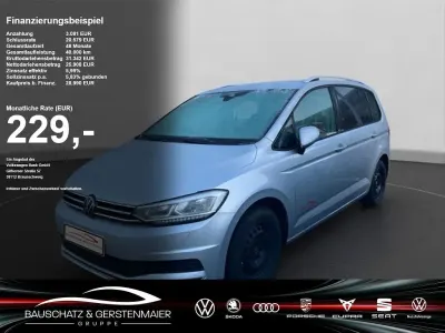 Gebraucht VW Touran Move 150 PS (110 kW) 2024 Silber Van / Kleinbus