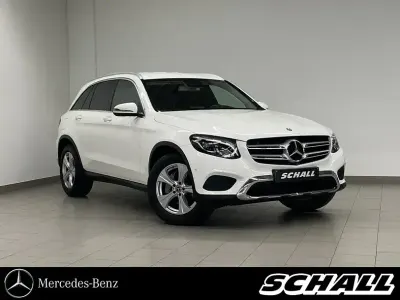 Używany Mercedes GLC250 Exclusive 204 KM (150 kW) 2018 Biały SUV