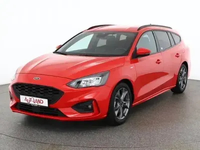 Gebraucht Ford Focus ST-Line 155 PS (114 kW) 2020 Rot Kombi