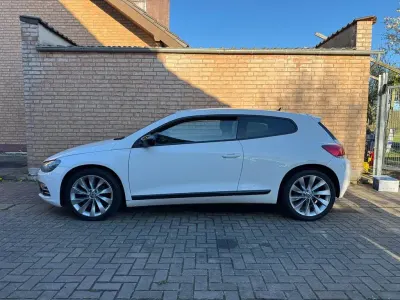 Gebraucht VW Scirocco 161 PS (118 kW) 2009 Weiß Coupé