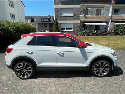 Second-hand VW T-Roc 116 CP (85 kW) 2018 Alb SUV