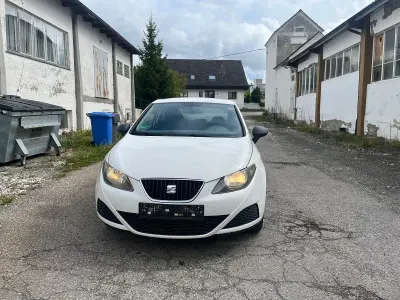 Gebraucht Seat Ibiza 68 PS (50 kW) 2009 Weiß Limousine