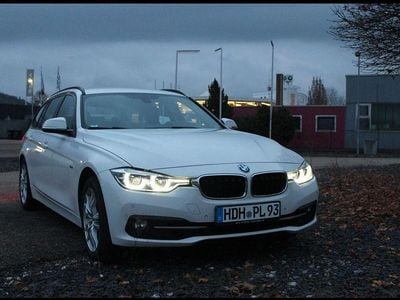 Gebraucht BMW 320 Sport Line 184 PS (135 kW) 2015 Weiß Kombi