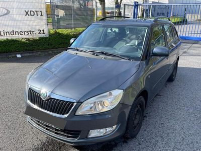 gebraucht Skoda Fabia 1.2l TSI 63kW Elegance Combi Elegance