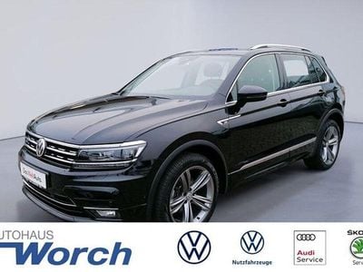 Gebraucht VW Tiguan R-line 150 PS (110 kW) 2019 Deep black perleffekt SUV