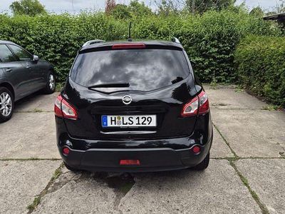 Nissan Qashqai +2