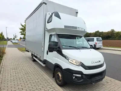 Używany Iveco Daily 179 KM (131 kW) 2018 Biały SUV