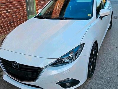 Second-hand Mazda 3 Nakama 120 CP (88 kW) 2016 Alb Berlinǎ