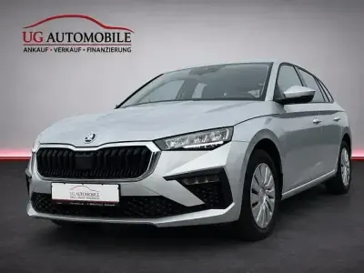 Gebraucht Skoda Scala Essence 116 PS (85 kW) 2024 Silber Kleinwagen