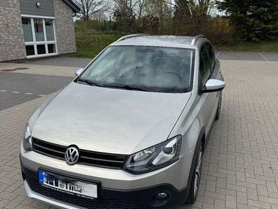 Second-hand VW Polo Cross 105 CP (77 kW) 2012 Galben Hatchback