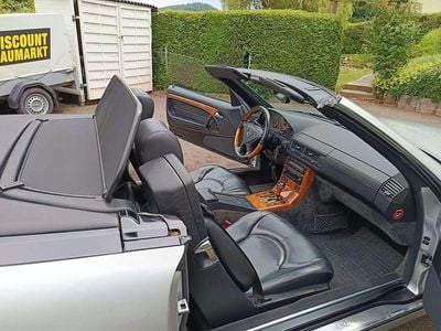 Mercedes SL320