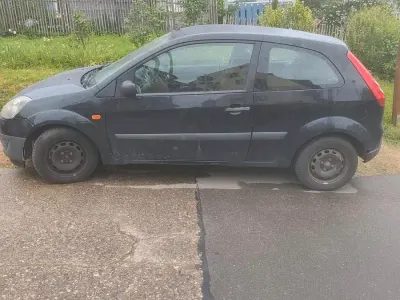 Brugt Ford Fiesta 69 HK (50 kW) 2006 Blå Hatchback