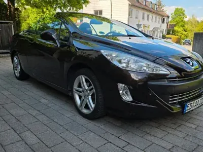 Gebraucht Peugeot 308 CC Premium 120 PS (88 kW) 2010 Braun Cabrio